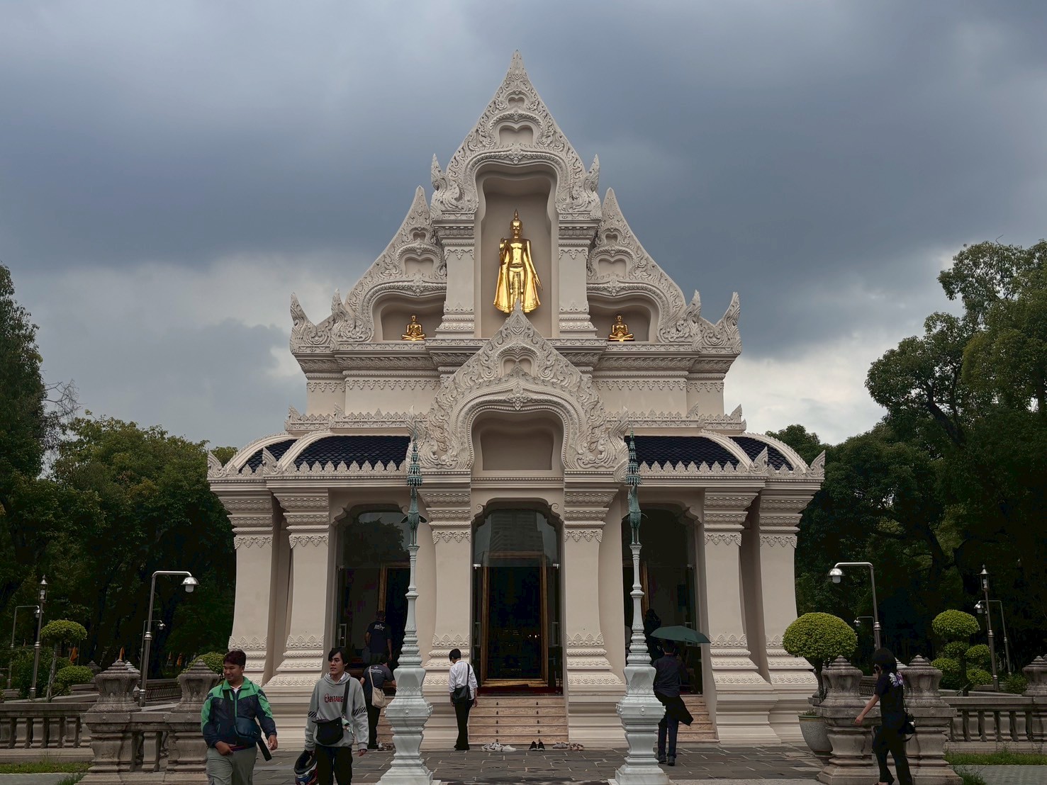 วัดราชาธิวาสวิหาร