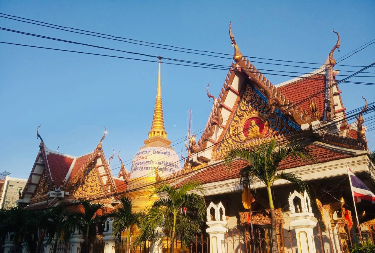 บรรยากาศวัดใหม่อมตรส