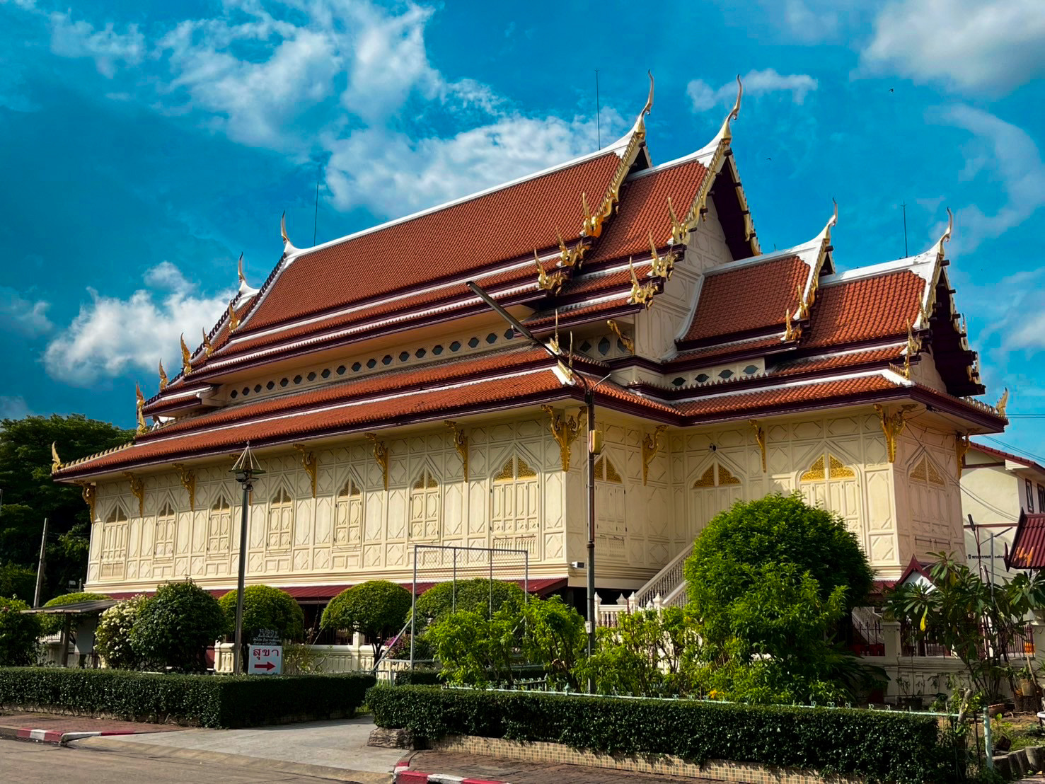 ศาลาการเปรียญ