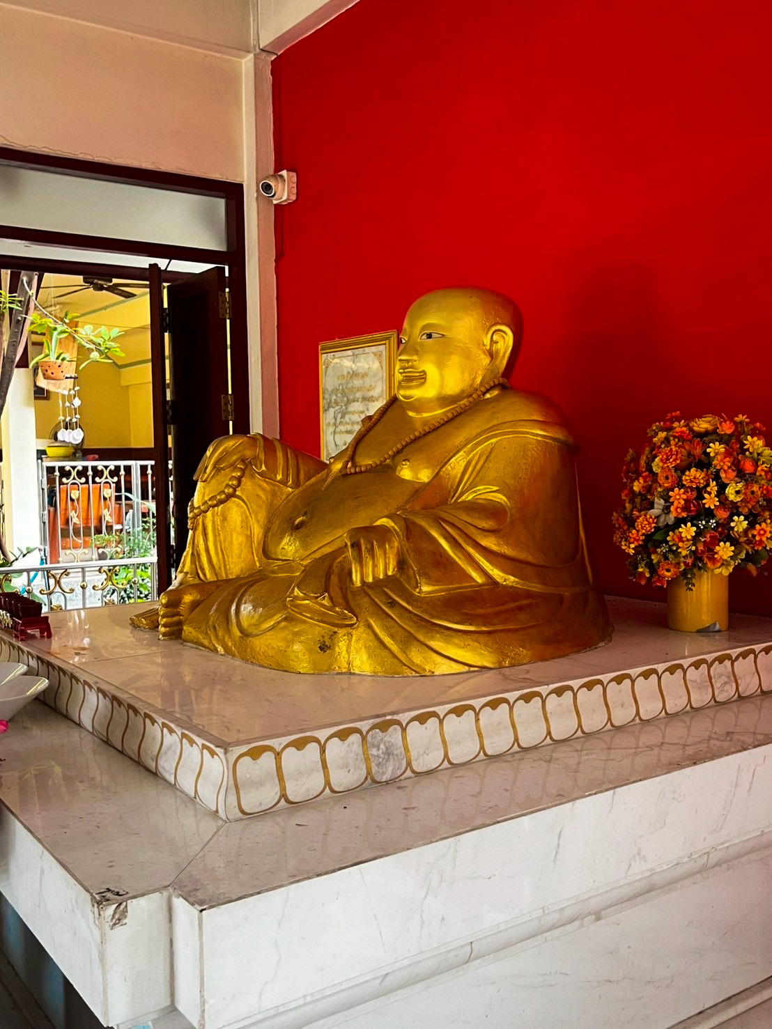 หลวงพ่อรวย
