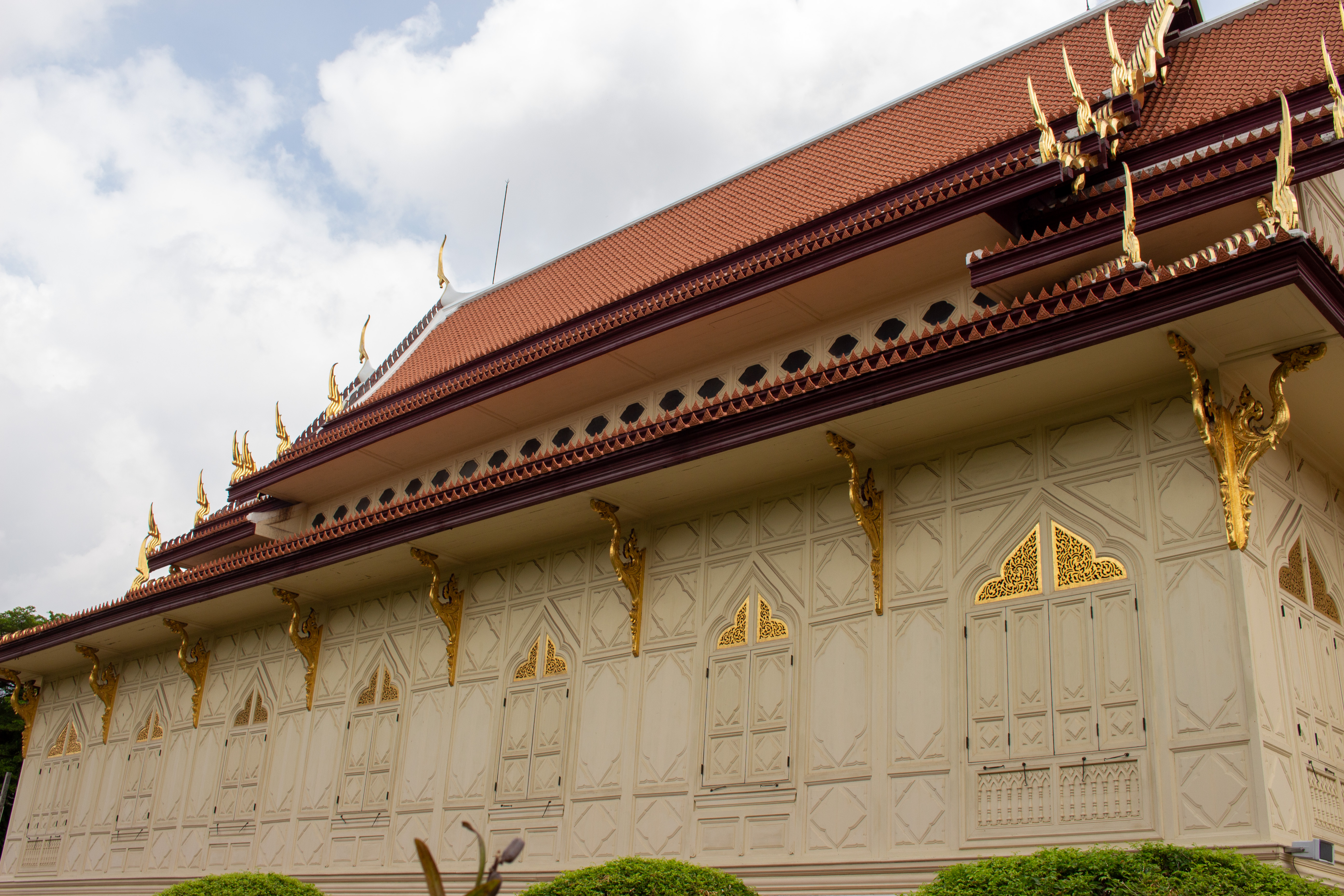 ศาลาการเปรียญ
